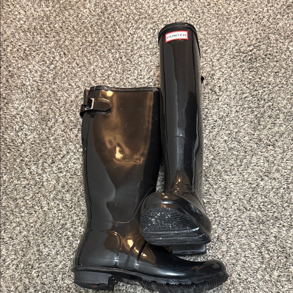 Hunter Glossy Black Rain Boots